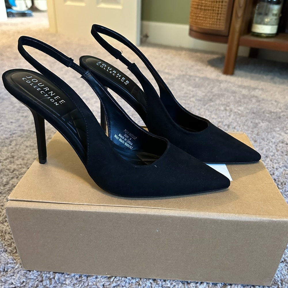 Black Journee Collection Elenney Pump stiletto slingbacks